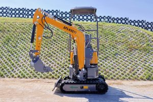 Mini Pelle 1T APS KME10 – Bras Pivotant | Compacte, Précise & Accès Étroit – Image 6
