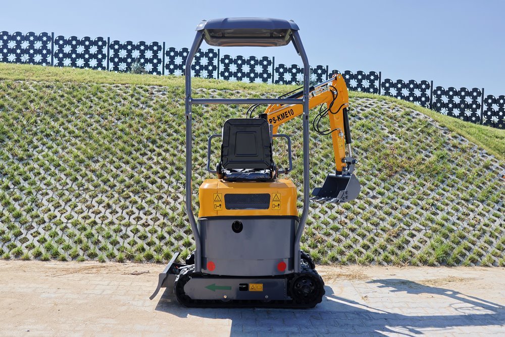 Mini Pelle 1T APS KME10 – Bras Pivotant | Compacte, Précise & Accès Étroit – Image 7