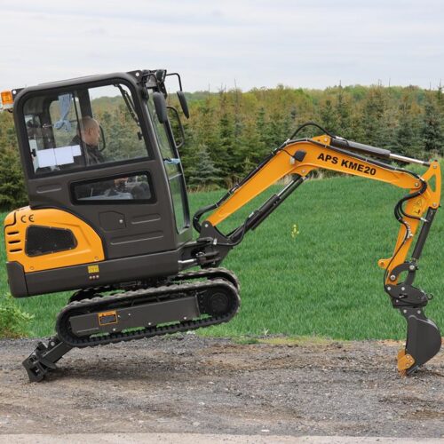 Mini Pelle 2 Tonnes APS KME20 – Bras Pivotant | Puissante & Compacte