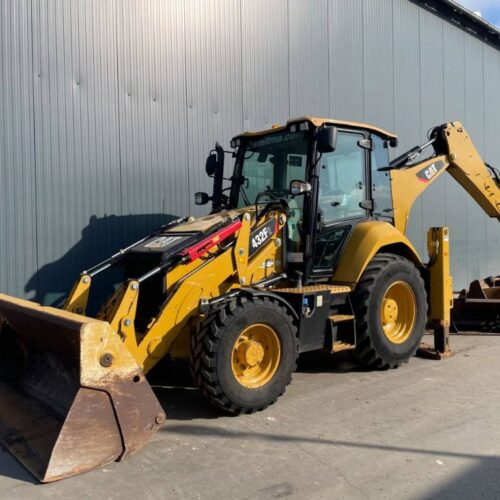 Caterpillar 432F2 (2017) – Performance, confort et polyvalence