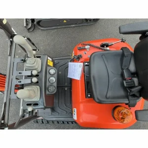 Mini Pelle DELEKS M90 – 700 kg | Moteur KOOP KD192 | Accès Étroit – Image 3