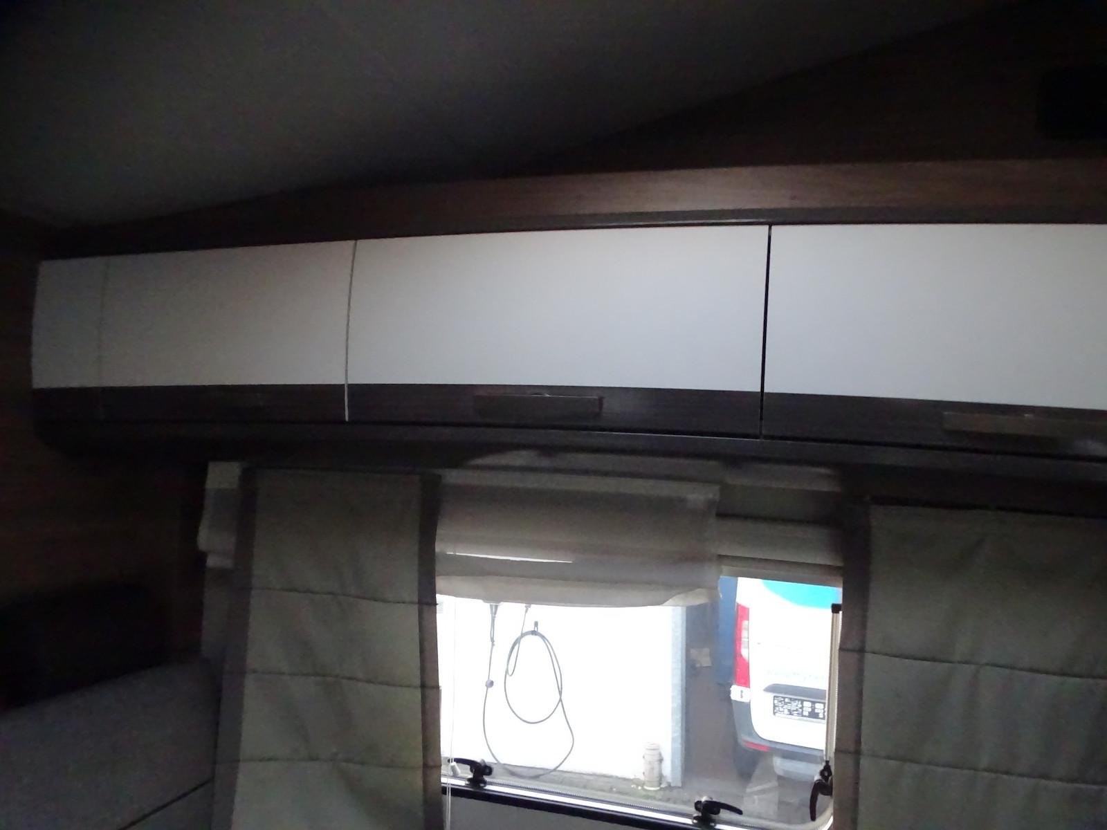 Camping-car Diesel Automatique 150 CV – 4 Couchages – Climatisation – Euro 6 – 2019 – Image 16