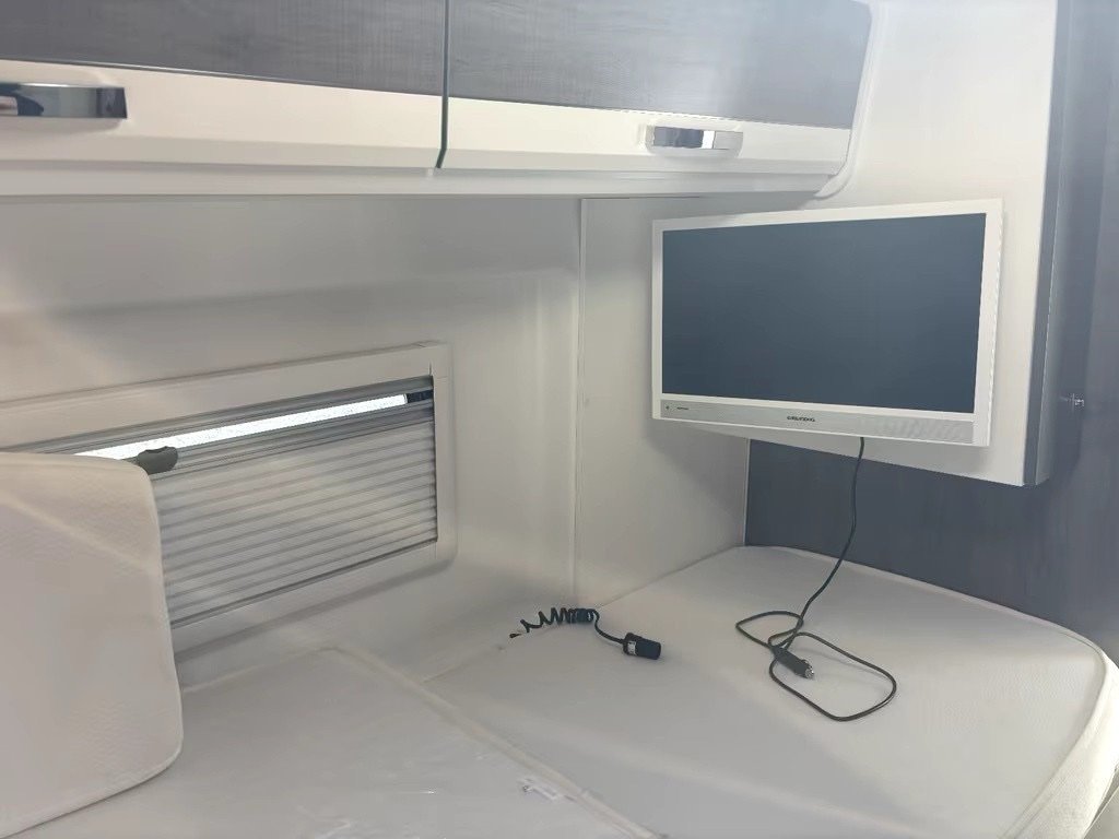 Mooveo VAN-63EB ULTRA-ALL-IN-ONE 230V / Climatisation / AHK – Image 9