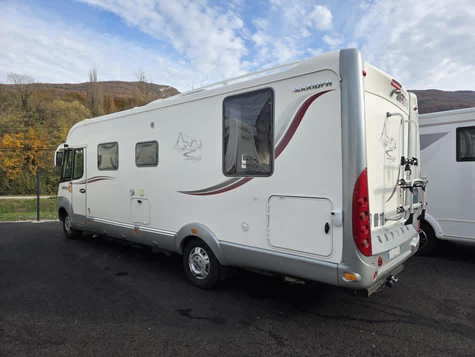 RAPIDO DFH 9000 SERIE 90DF – Image 17