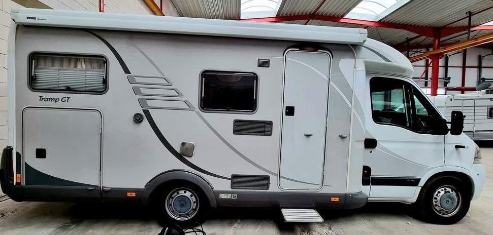 HYMER / ERIBA / HYMERCAR HYMER 514 GT, auvent Thule, réglage du niveau. – Image 11