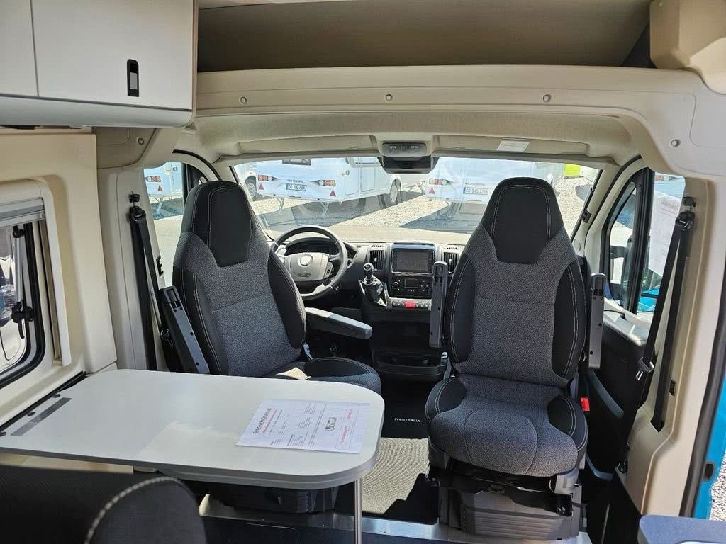 Westfalia Admundsen, TV, SAT, solaire, alarme, support F – Image 8